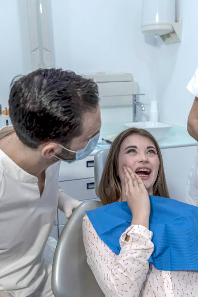 Best Emergency Treatment for Toothache in Calais, ME